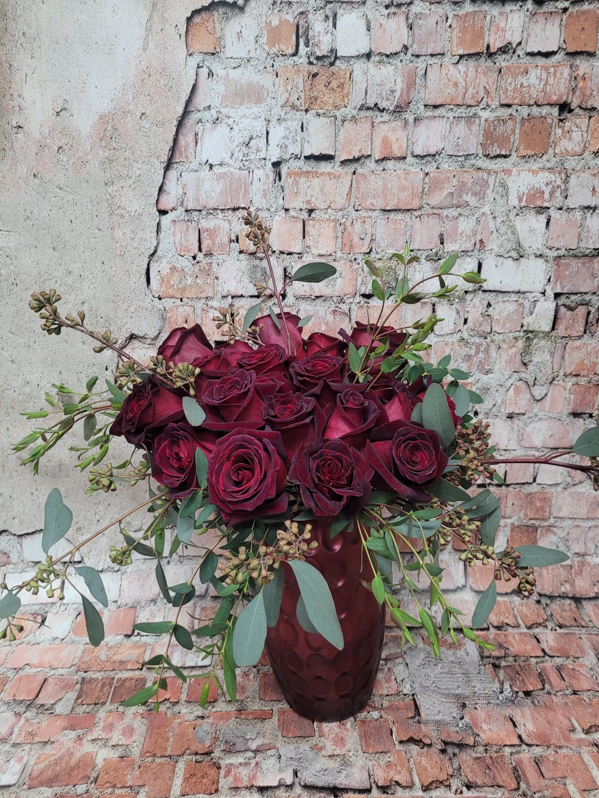 Black Baccaras Bouquet