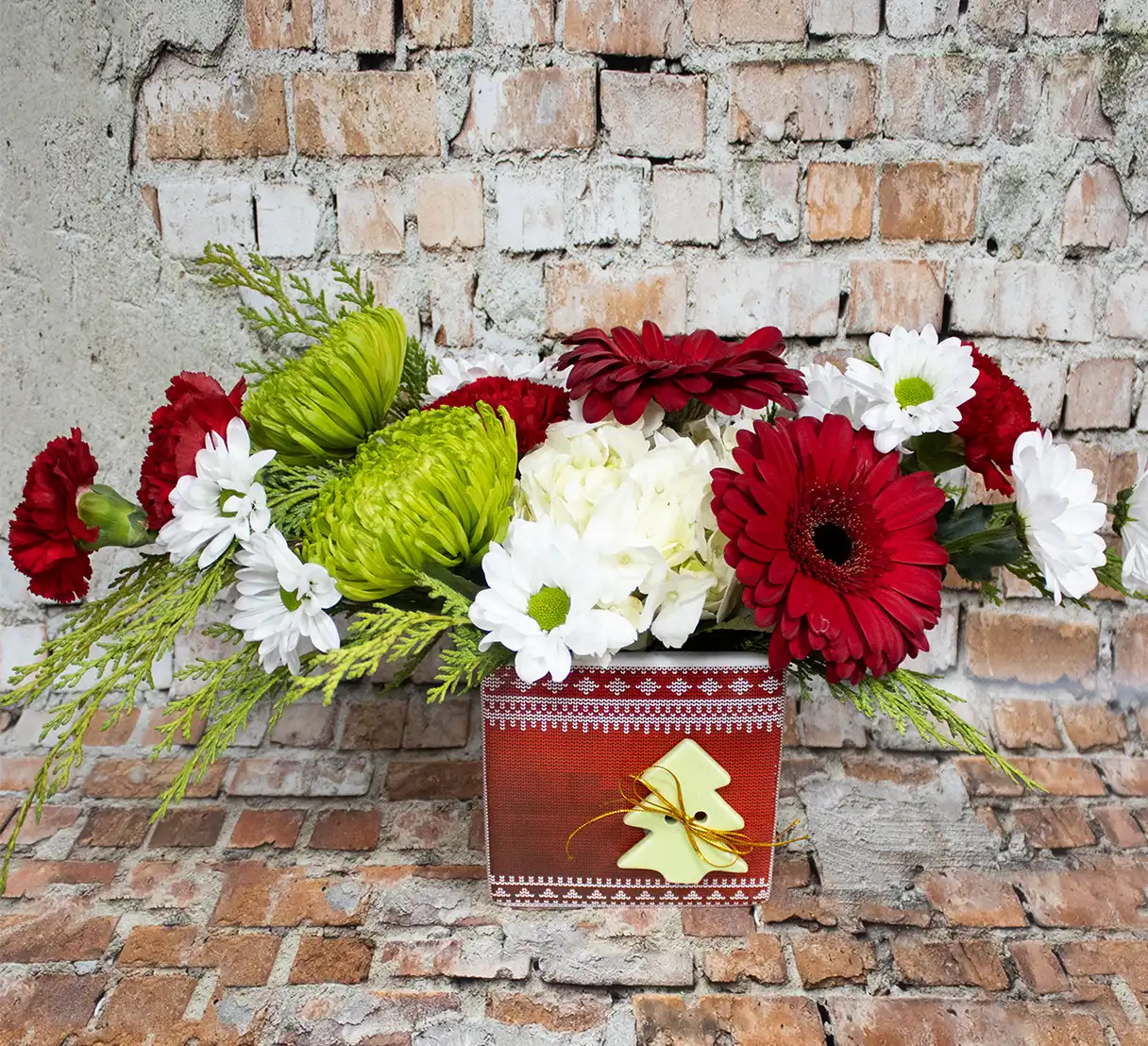 Festive Wonderland Bouquet - Image 2